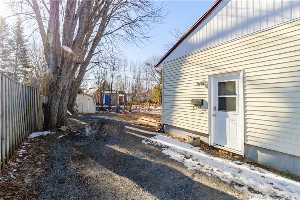 108 Fraser Ave, Fredericton, NB