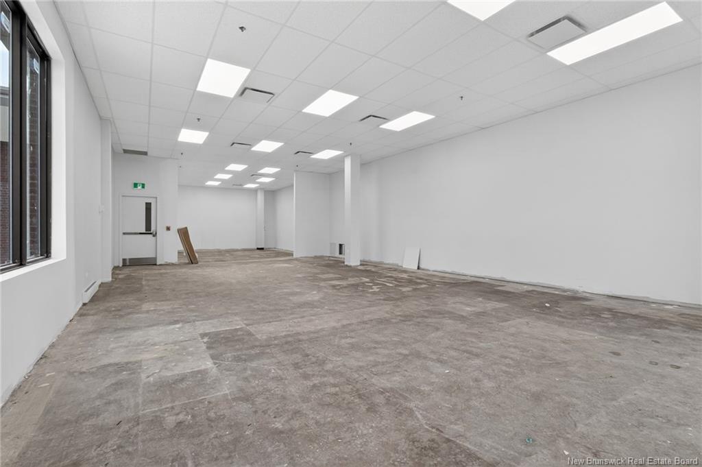 207-140 Champlain St, Dieppe, NB