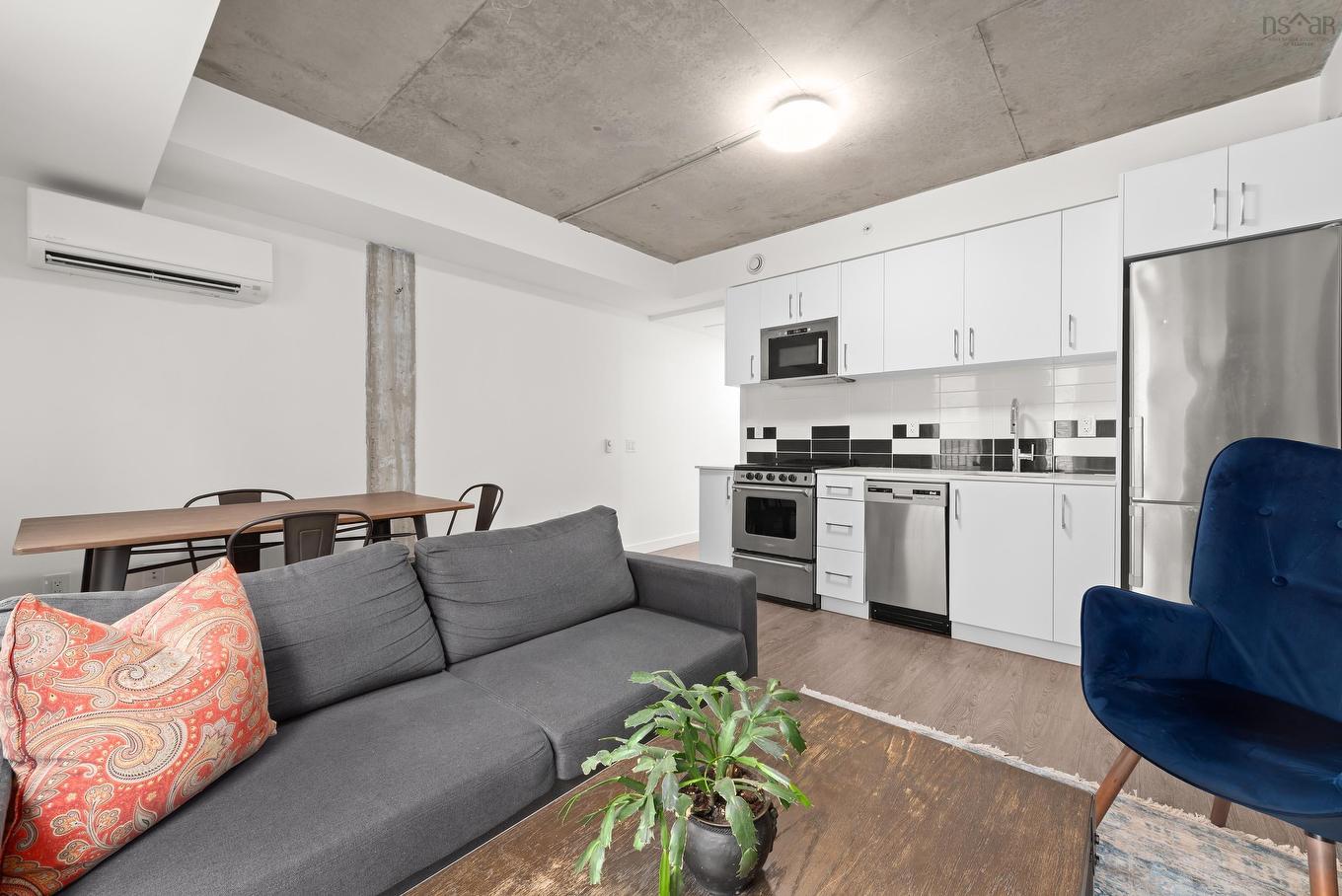 208 5684 West Street, Halifax, NS