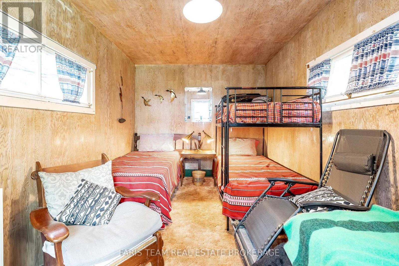 1697 Champlain Road, Tiny, ON - Indoor