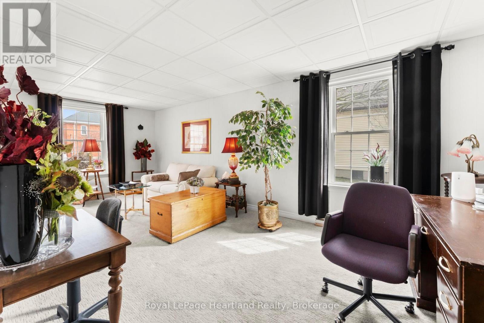 107 Victoria Street N, Goderich (Goderich (Town)), ON - Indoor Photo Showing Office