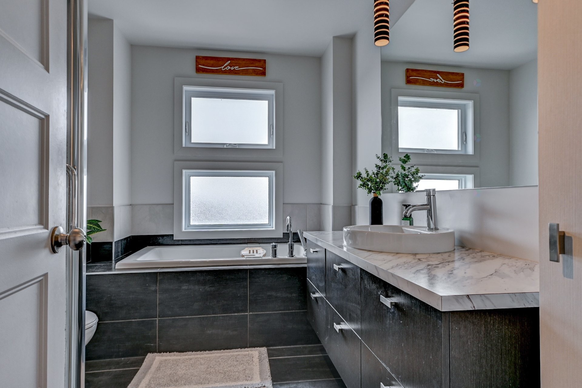 Salle de bains - 634 Rue Beauregard, Saint-Lin/Laurentides, QC - Indoor Photo Showing Bathroom