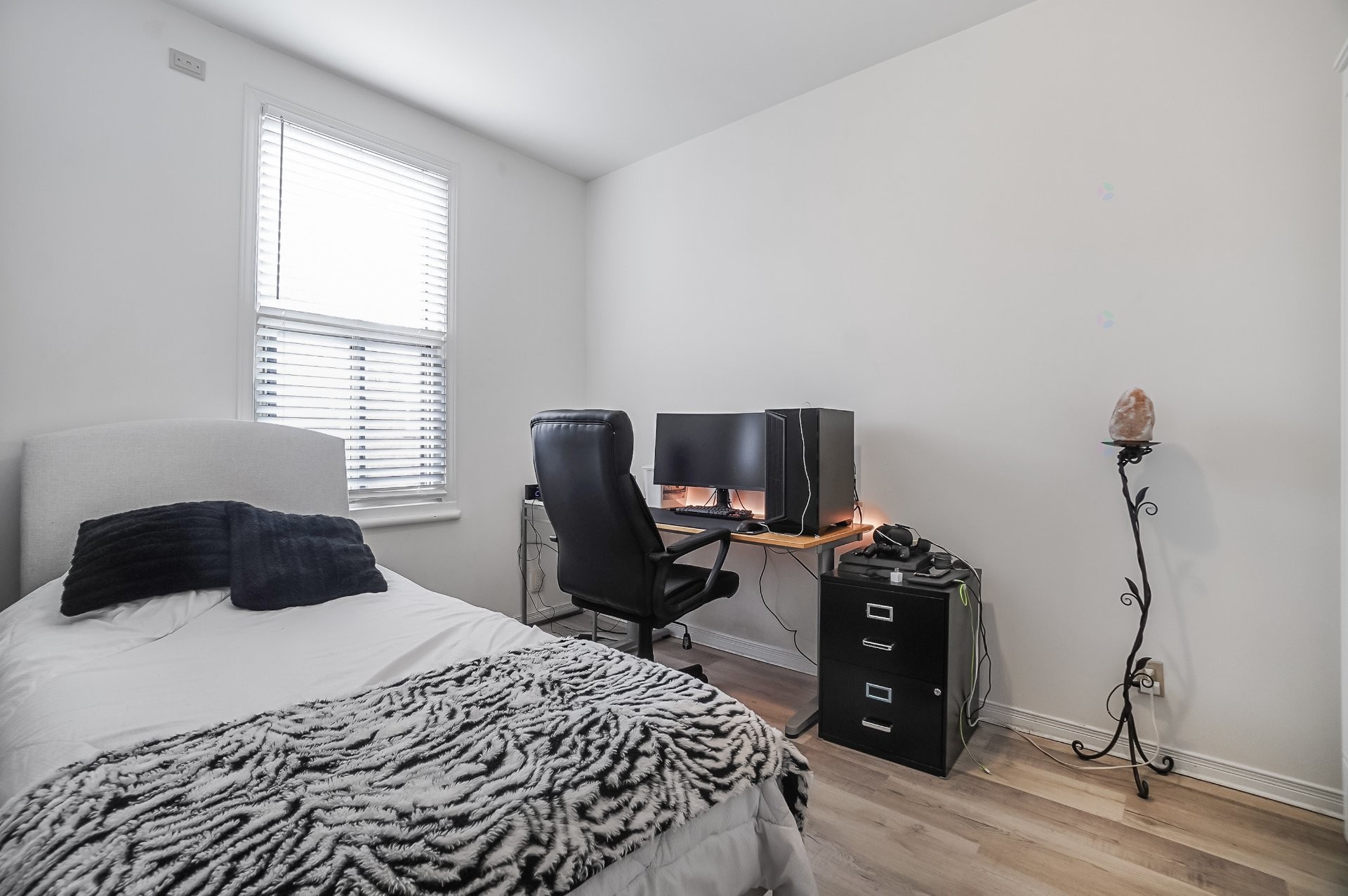 Chambre à coucher - 447 Av. Prince-Albert, Westmount, QC - Indoor Photo Showing Bedroom