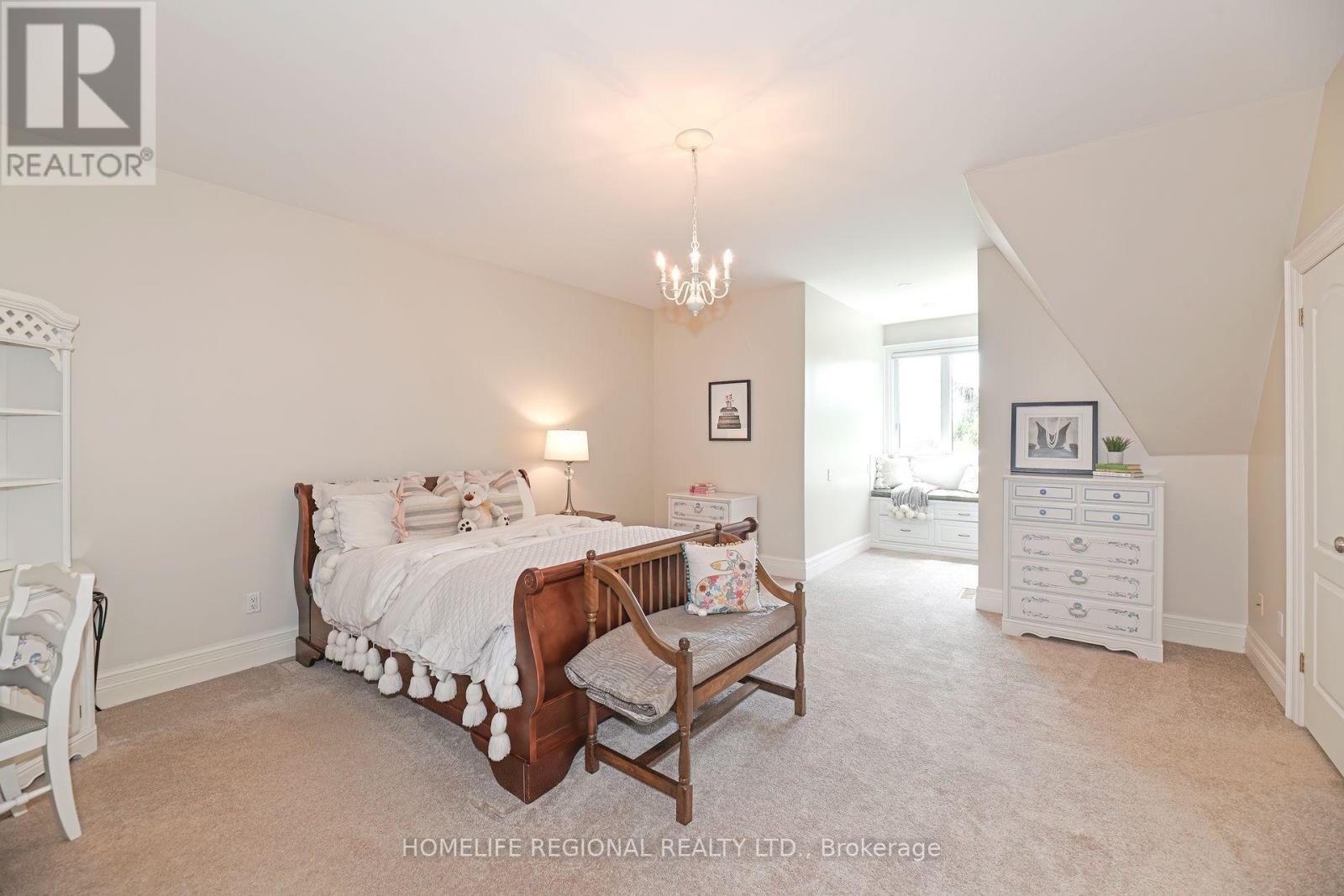 14 Buggey Lane, Ajax, ON - Indoor Photo Showing Bedroom