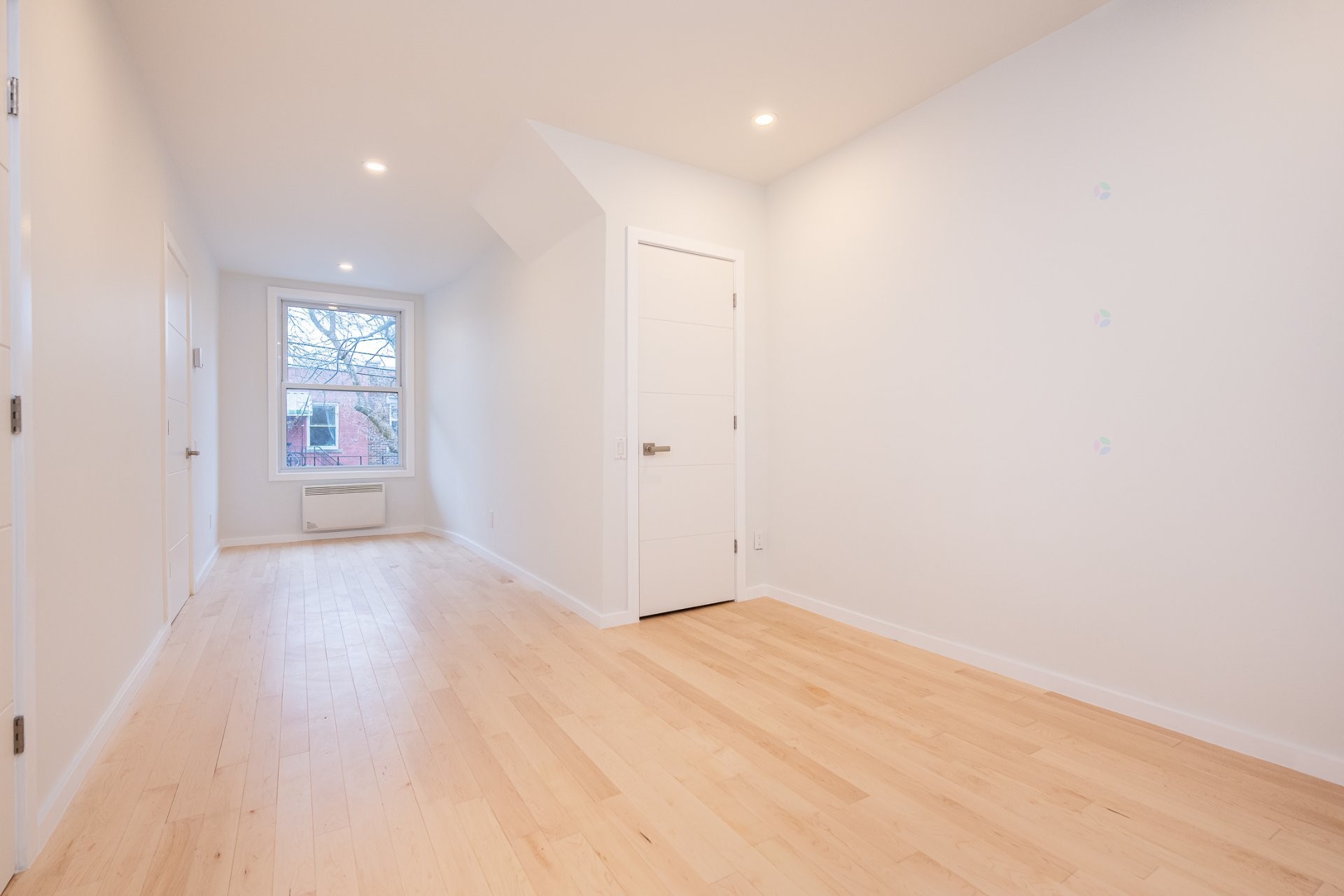 Chambre à coucher - 5172 9E Avenue, Montréal (Rosemont/La Petite-Patrie), QC - Indoor Photo Showing Other Room