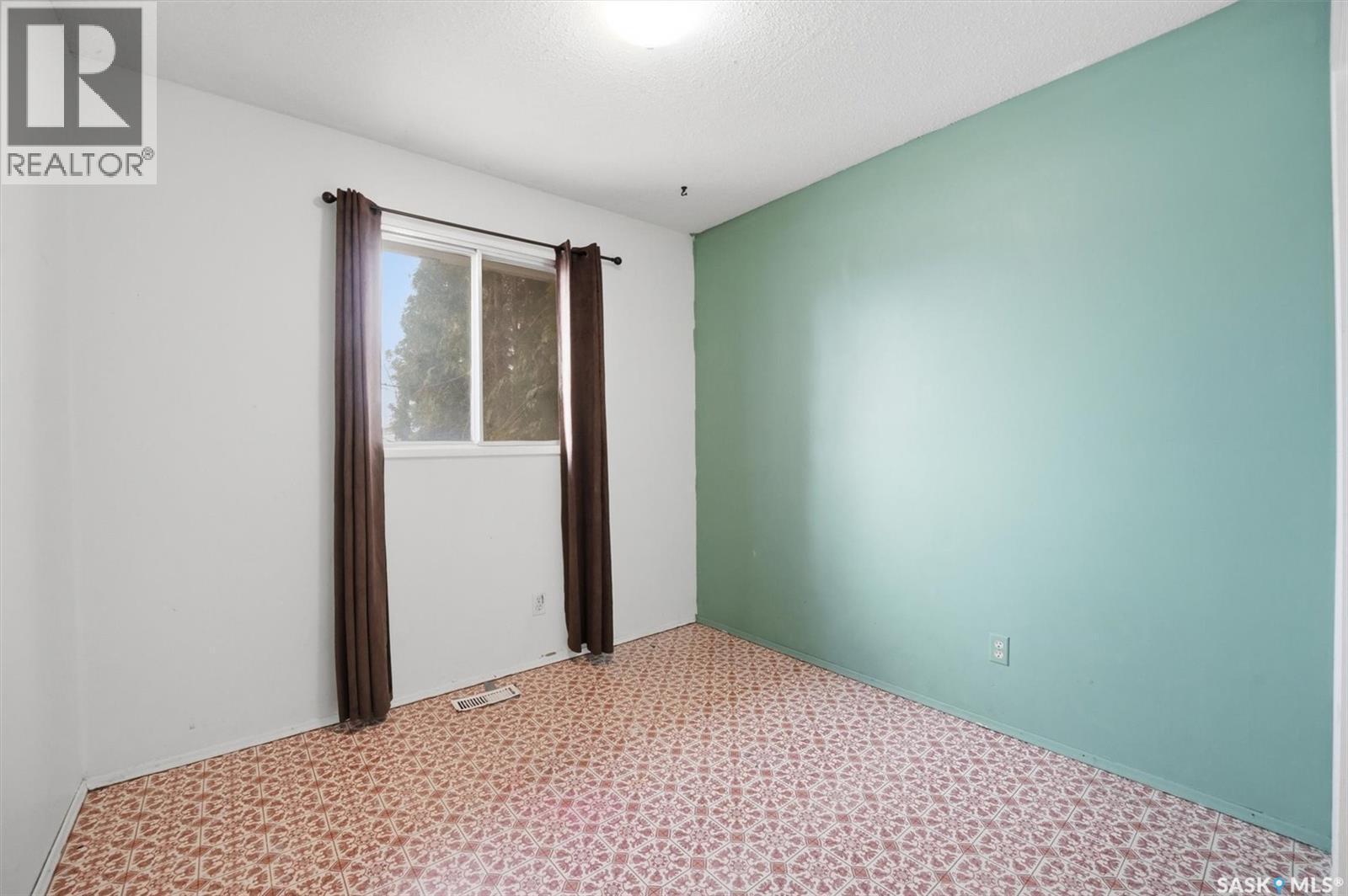 554 Fisher Crescent, Saskatoon, SK - Indoor