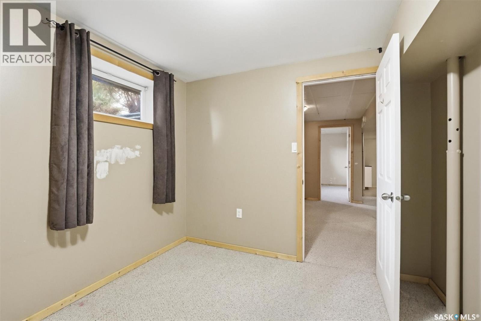 554 Fisher Crescent, Saskatoon, SK - Indoor Photo Showing Other Room