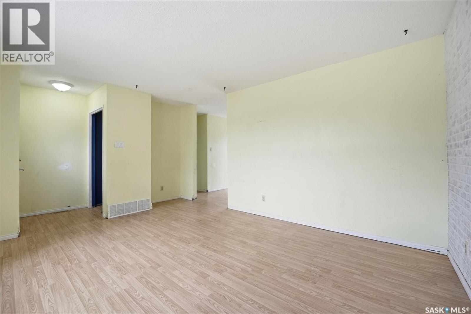 554 Fisher Crescent, Saskatoon, SK - Indoor Photo Showing Other Room