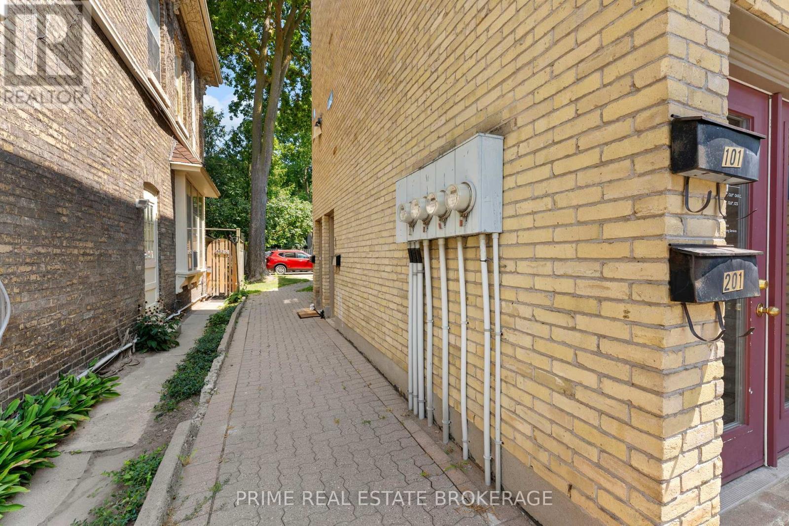 580 Waterloo Street, London East (East F), ON