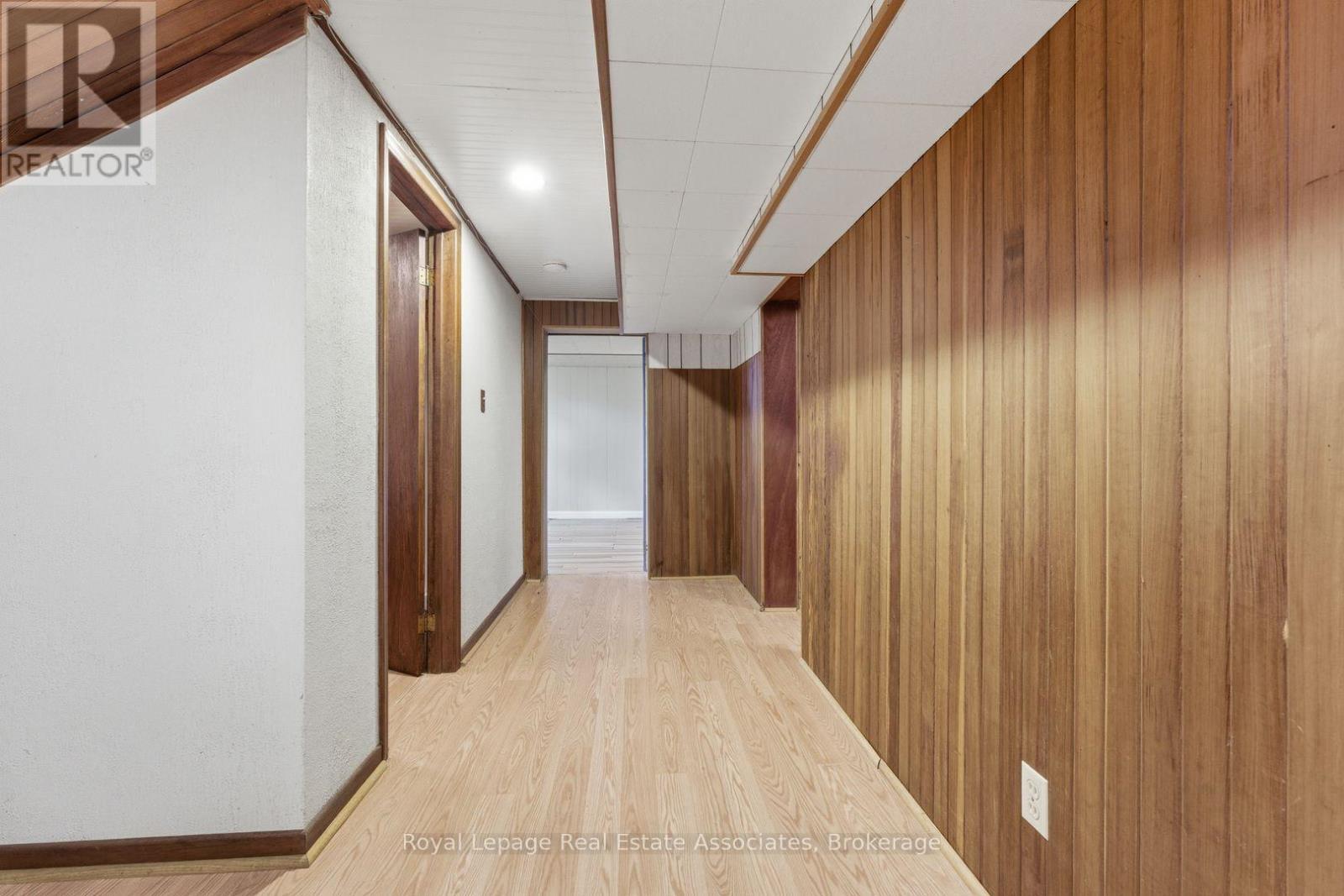 95 Oakes Drive, Mississauga, ON - Indoor Photo Showing Other Room