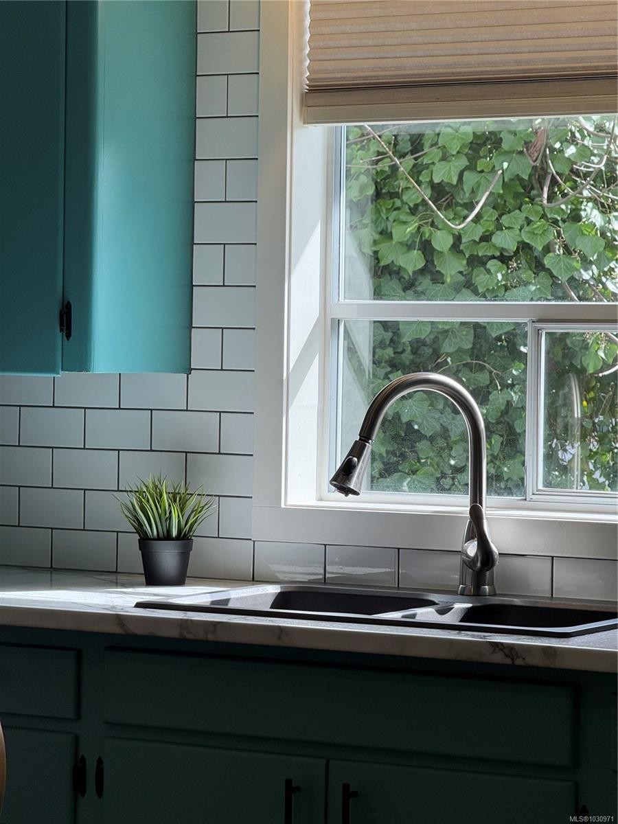 270 Beech Ave, Duncan, BC