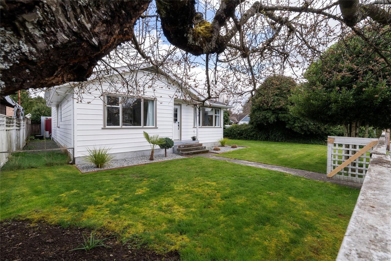 270 Beech Ave, Duncan, BC