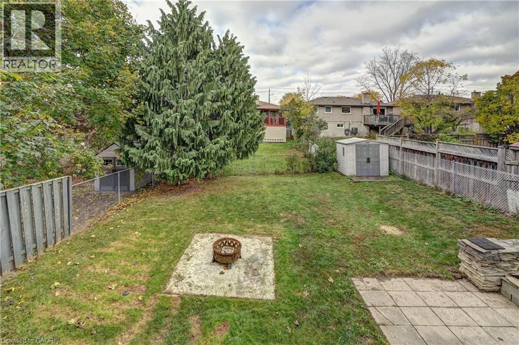 39 Southwood Drive, Kitchener, ON - Outdoor