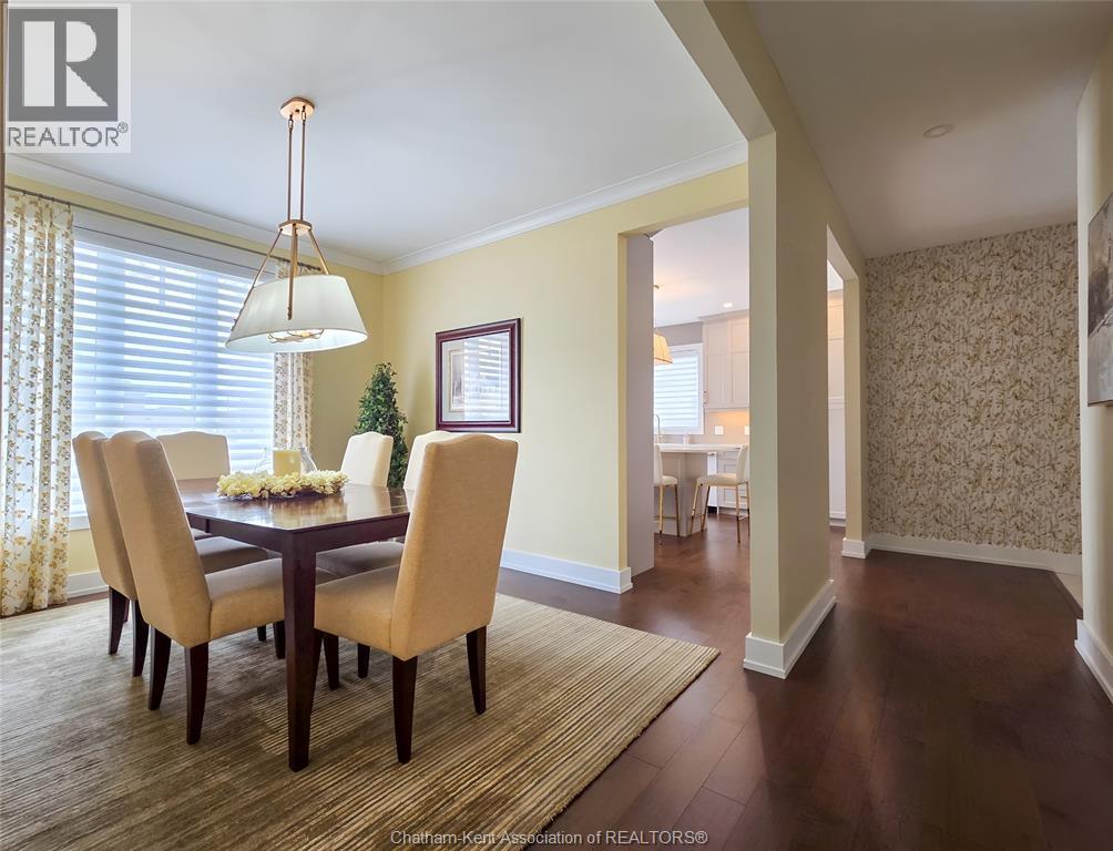 7 Tracy Drive, Chatham, ON - Indoor Photo Showing Dining Room