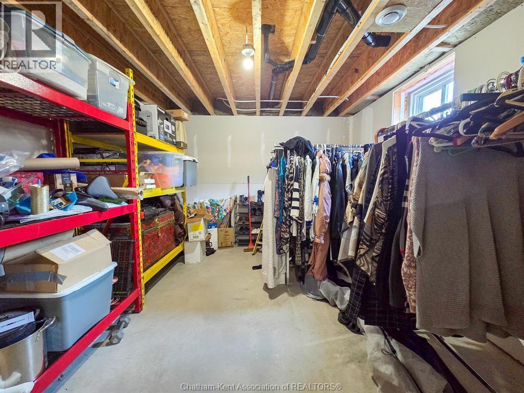 7 Tracy Drive, Chatham, ON - Indoor With Storage