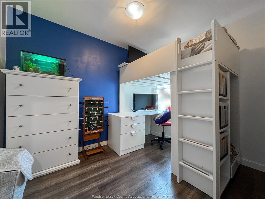 1704 Central, Windsor, ON - Indoor Photo Showing Bedroom