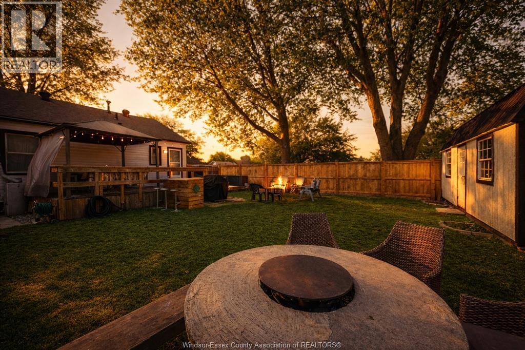 1704 Central, Windsor, ON - Outdoor With Deck Patio Veranda With Backyard