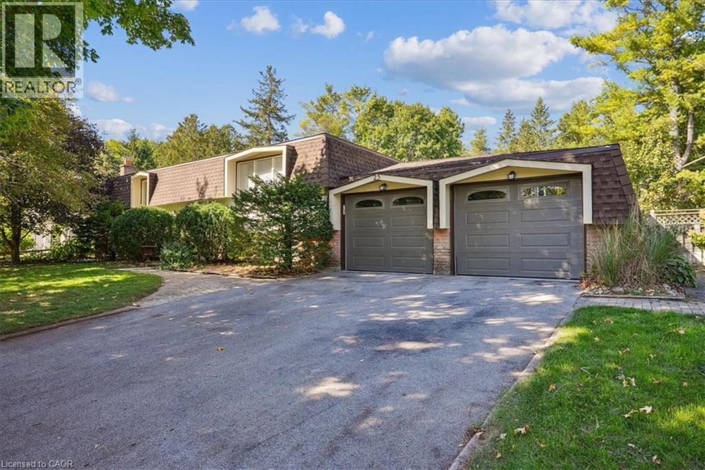 25 Bannisdale Way, Carlisle, ON - Outdoor