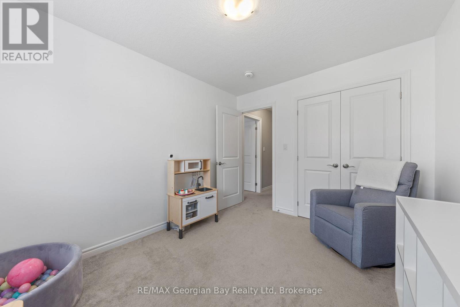 964 Wright Drive, Midland, ON - Indoor