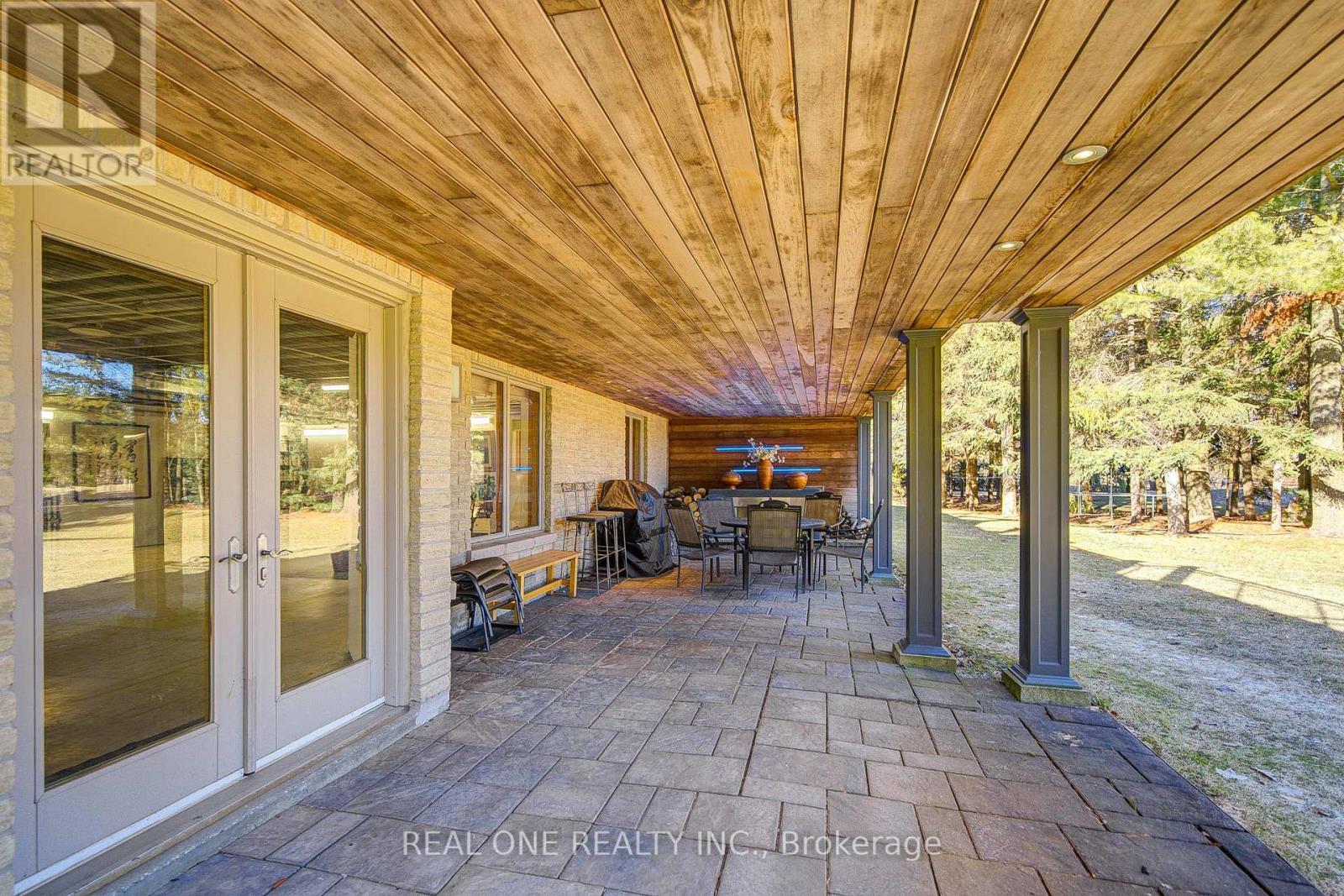 24 Maplehyrn Avenue, East Gwillimbury, ON - Outdoor With Deck Patio Veranda With Exterior