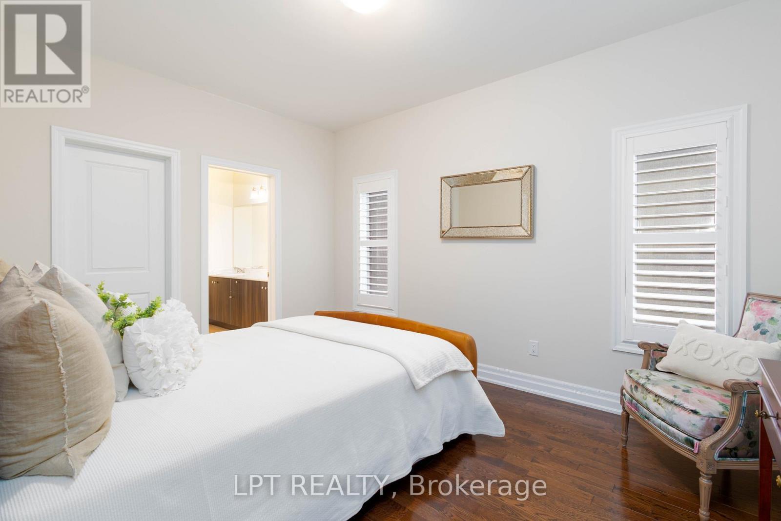 2nd Bedroom - 113 Burns Boulevard, King, ON - Indoor Photo Showing Bedroom