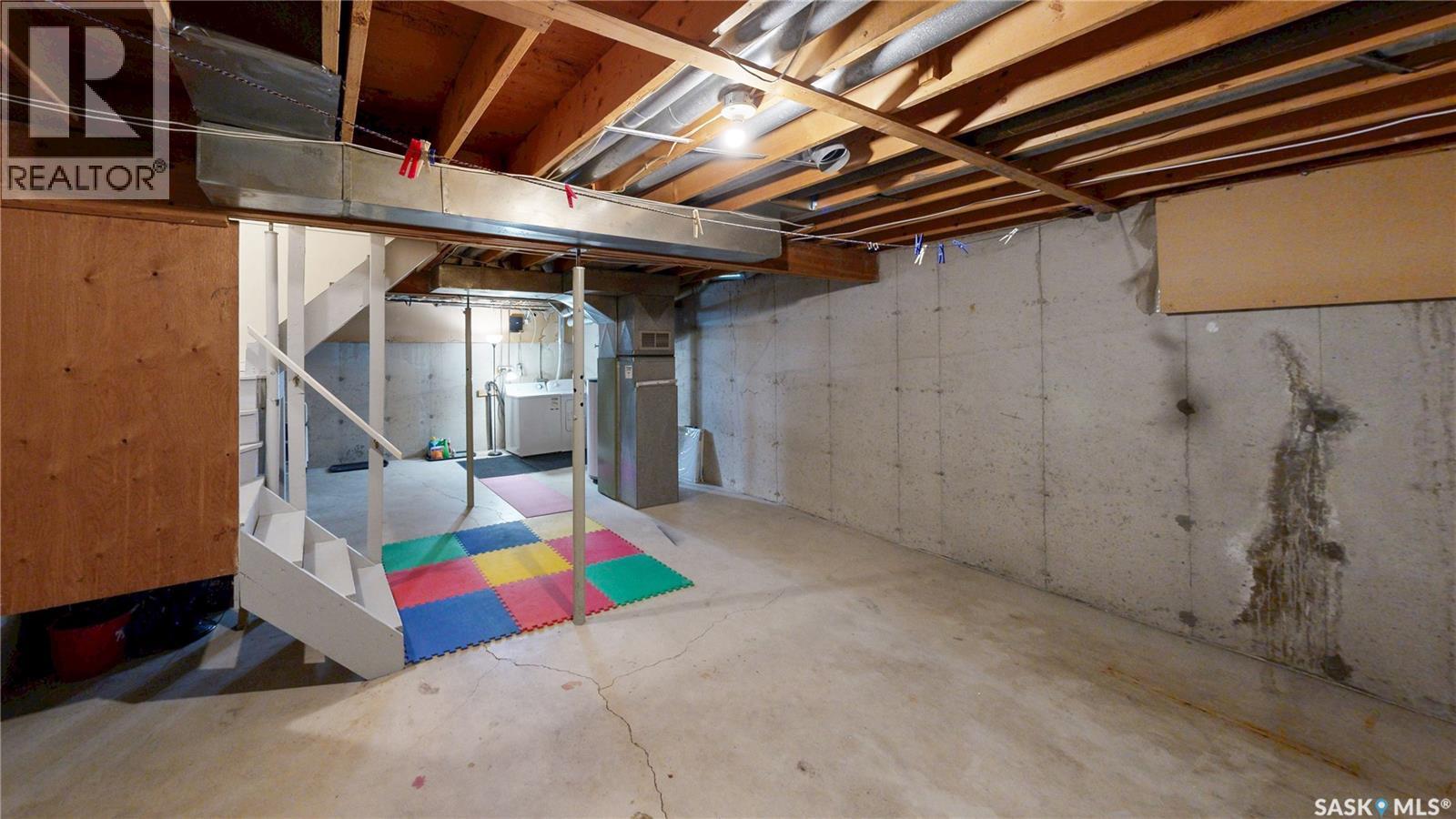 6 Mackenzie Mews, Regina, SK - Indoor Photo Showing Basement