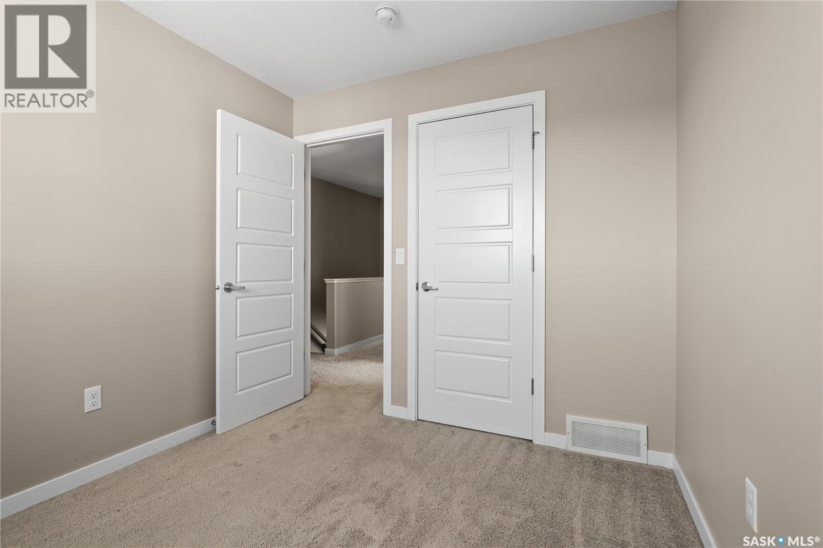 5001 Cornell Gate, Regina, SK - Indoor Photo Showing Other Room