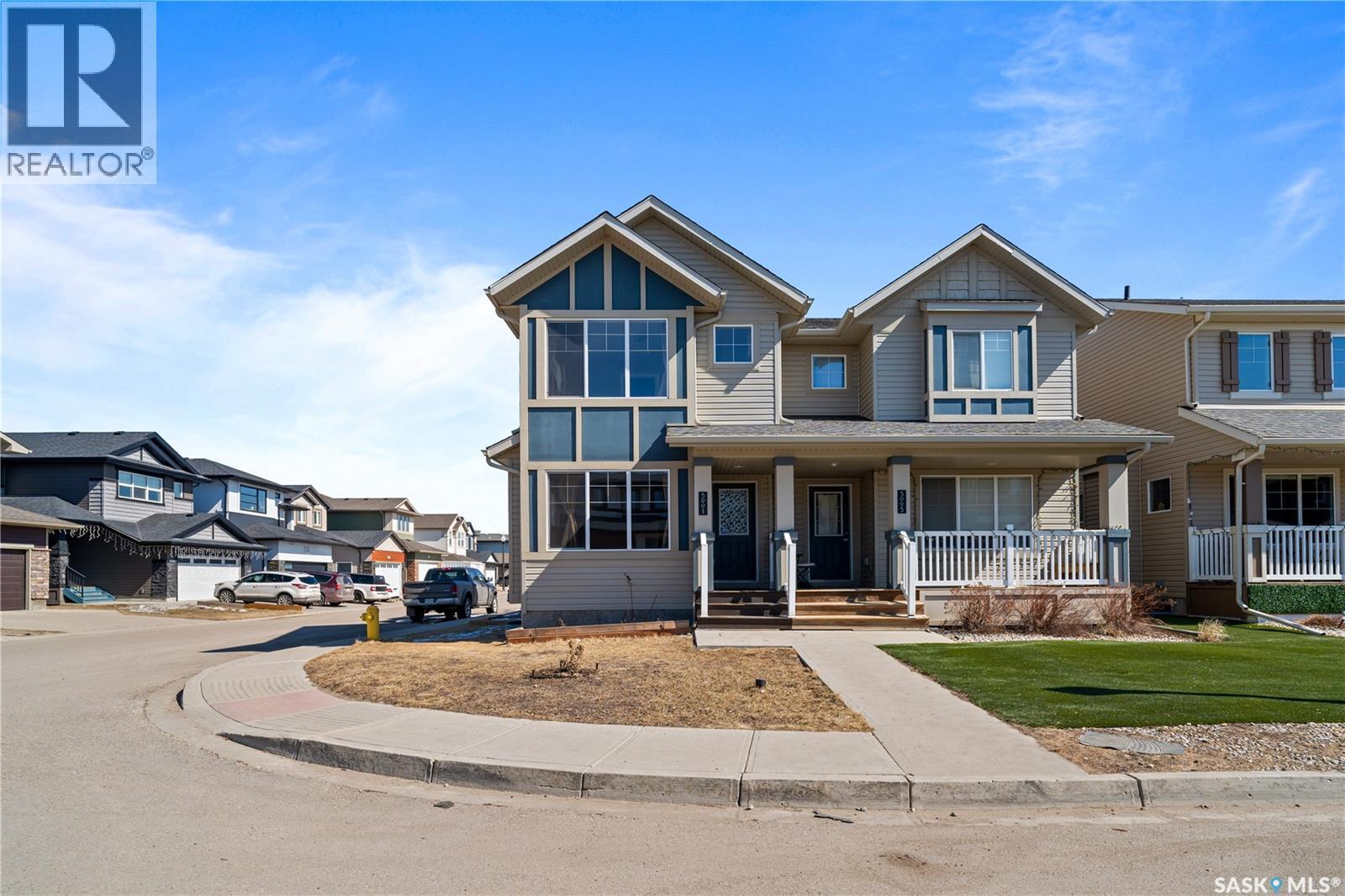 5001 Cornell Gate, Regina, SK - Outdoor With Deck Patio Veranda With Facade