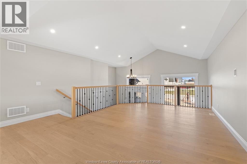 116 Bloomington, Chatham, ON - Indoor Photo Showing Other Room