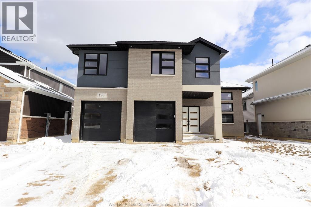 83 Bloomington, Chatham, ON - Outdoor With Facade