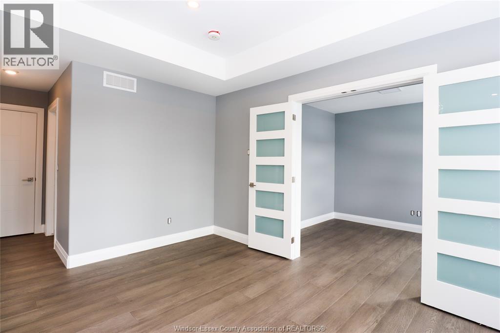 83 Bloomington, Chatham, ON - Indoor Photo Showing Other Room