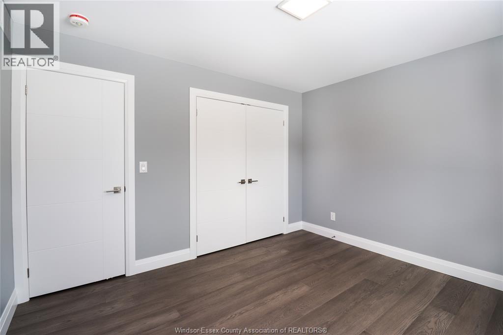 83 Bloomington, Chatham, ON - Indoor Photo Showing Other Room