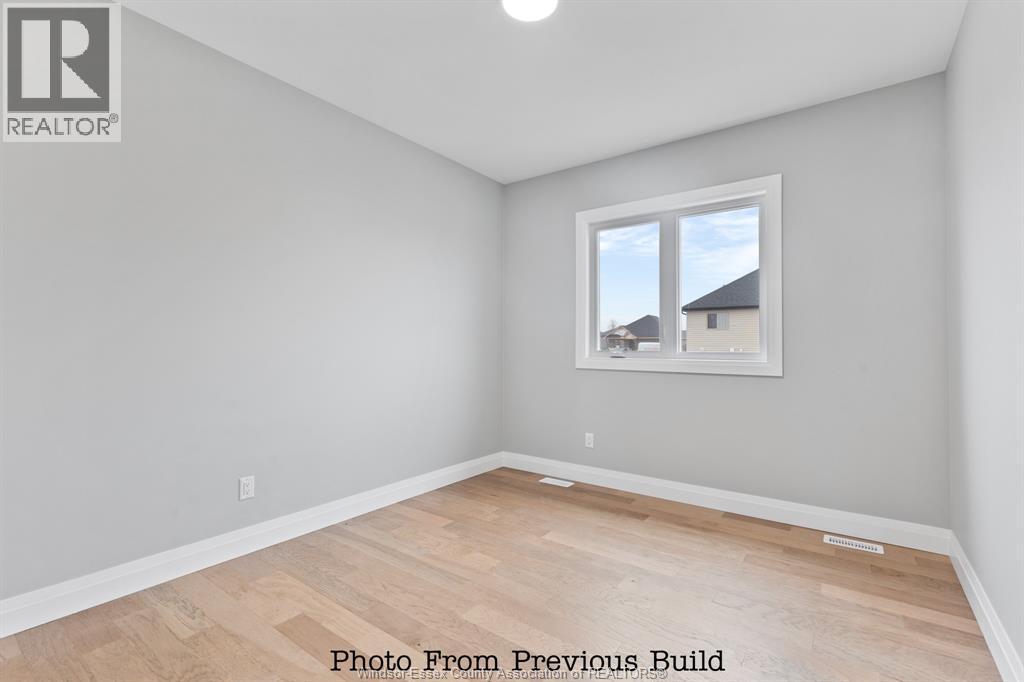 43 Bloomington, Chatham, ON - Indoor Photo Showing Other Room