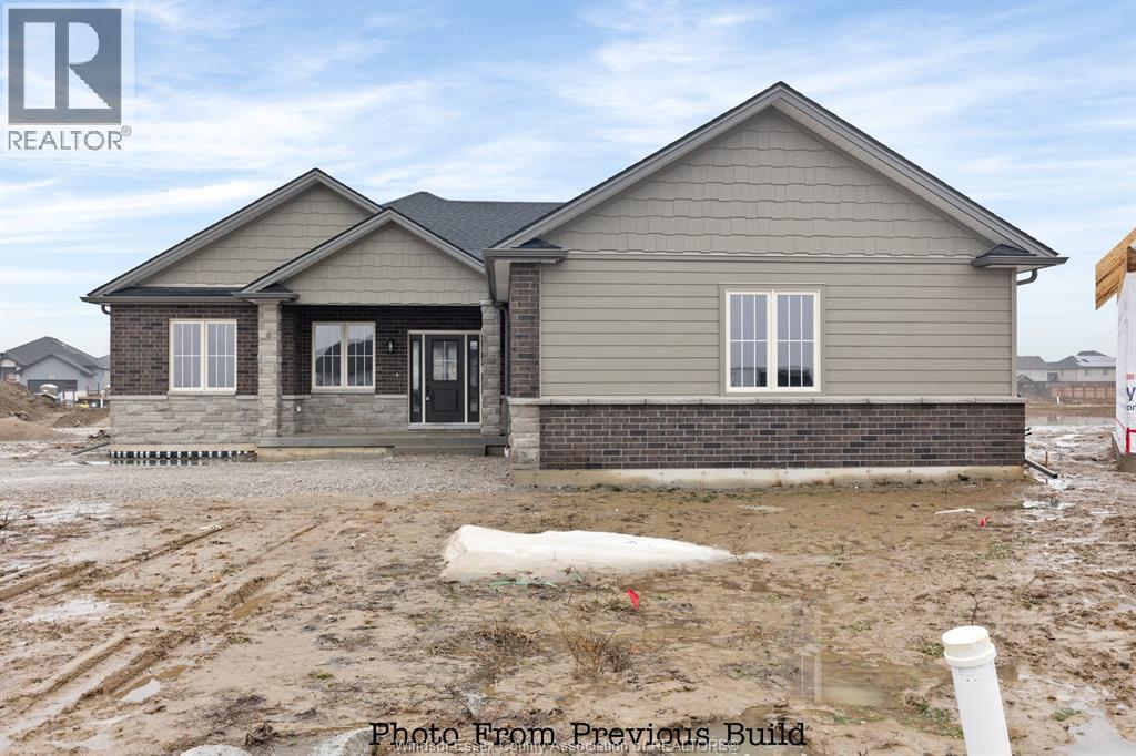 43 Bloomington, Chatham, ON - Outdoor