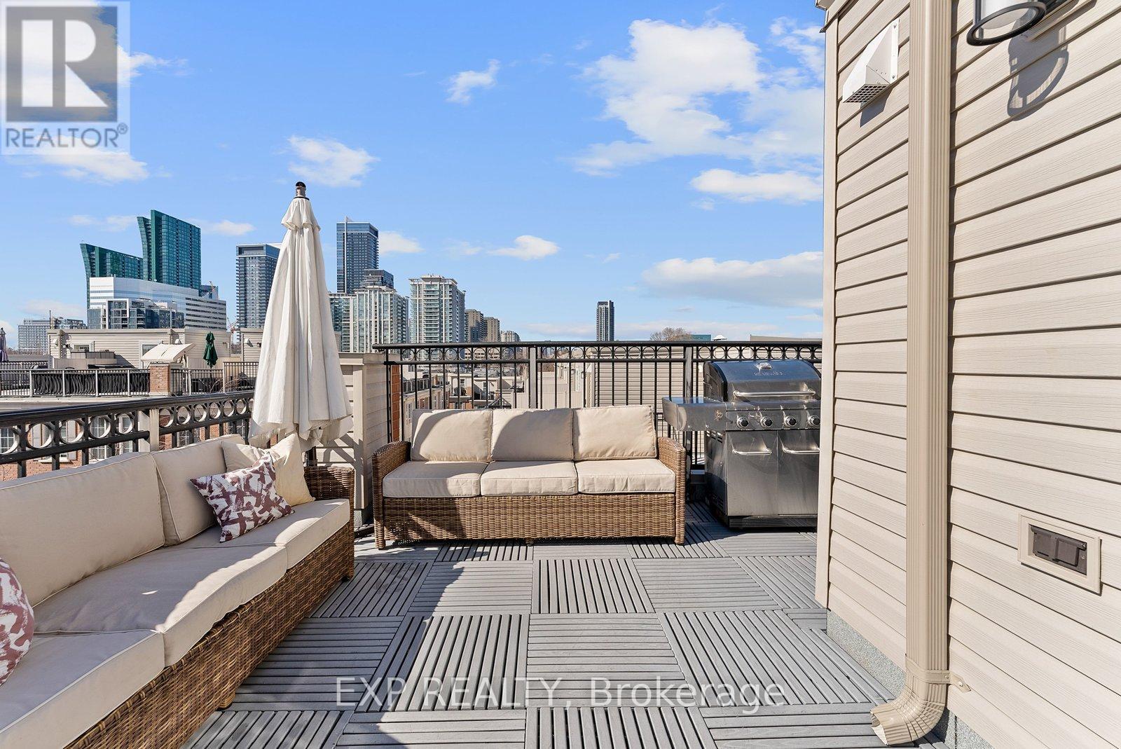 675 - 3 Everson Drive, Toronto, ON - Outdoor With Deck Patio Veranda