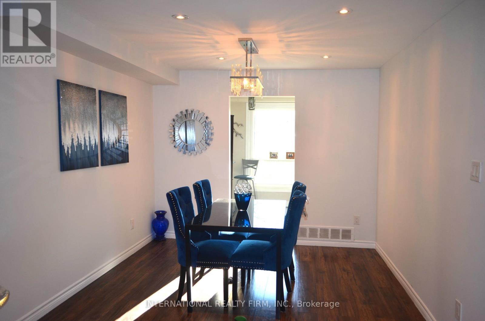 15 - 222 Pearson Street, Oshawa, ON - Indoor