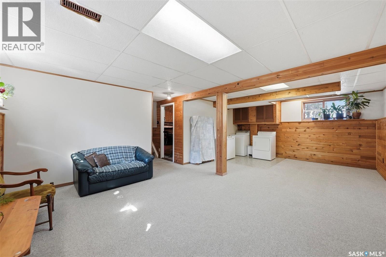 74 Harvard Crescent, Saskatoon, SK - Indoor