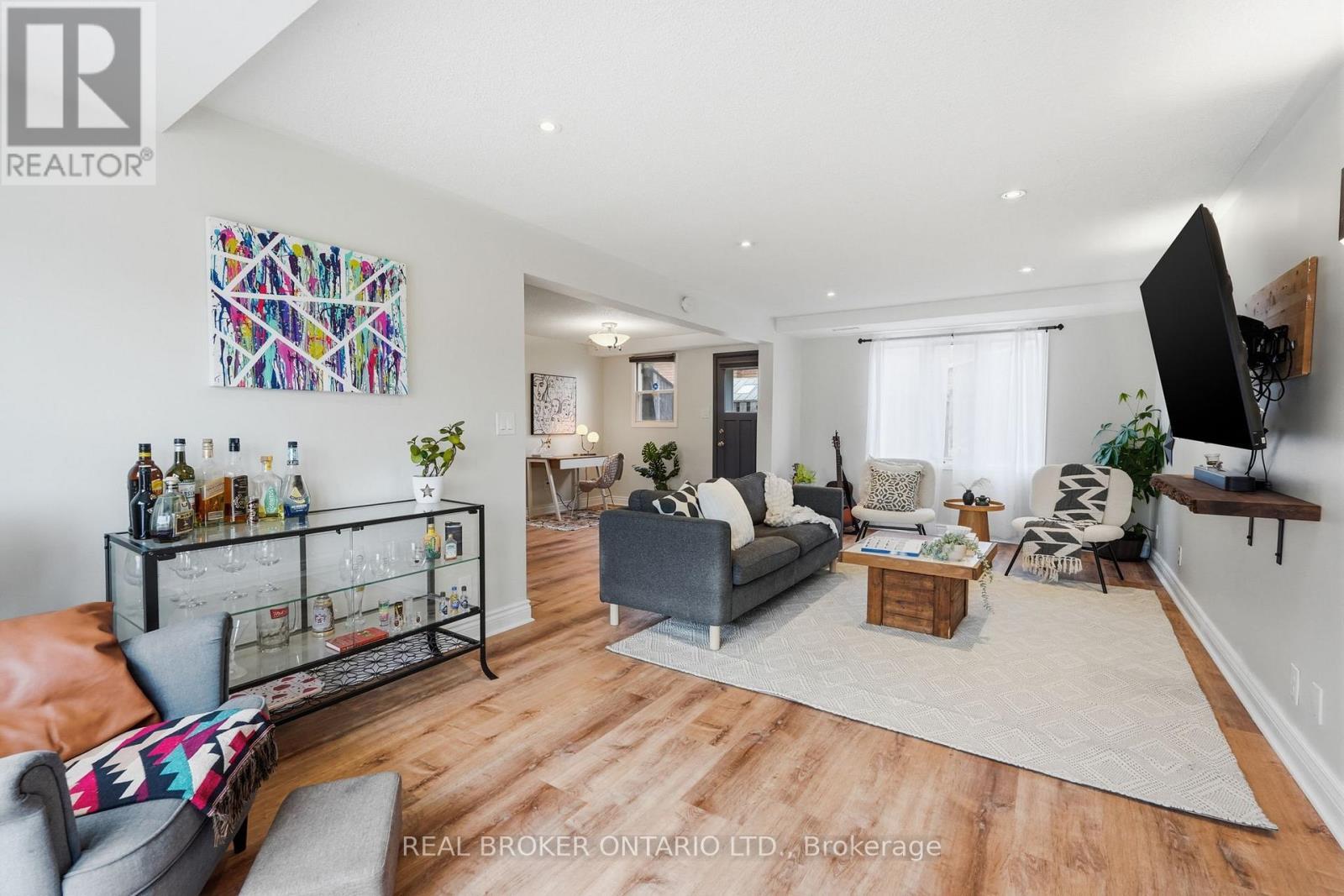 178 Delmar Drive, Hamilton, ON - Indoor