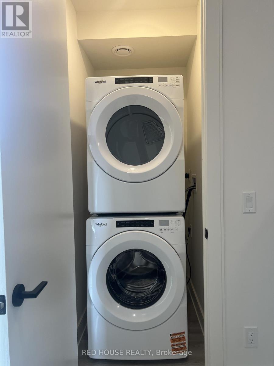 176 Everett Common, St. Catharines, ON - Indoor Photo Showing Laundry Room