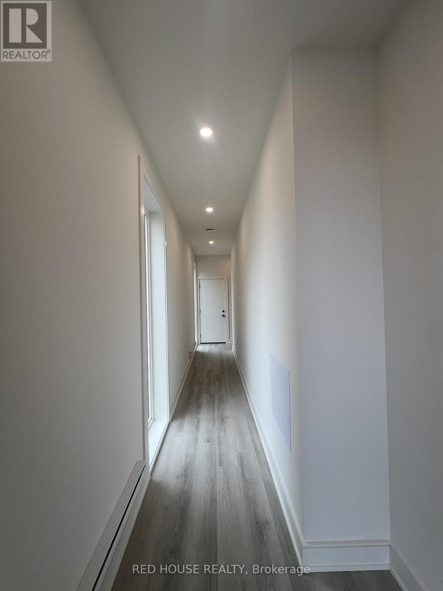 176 Everett Common, St. Catharines, ON - Indoor Photo Showing Other Room