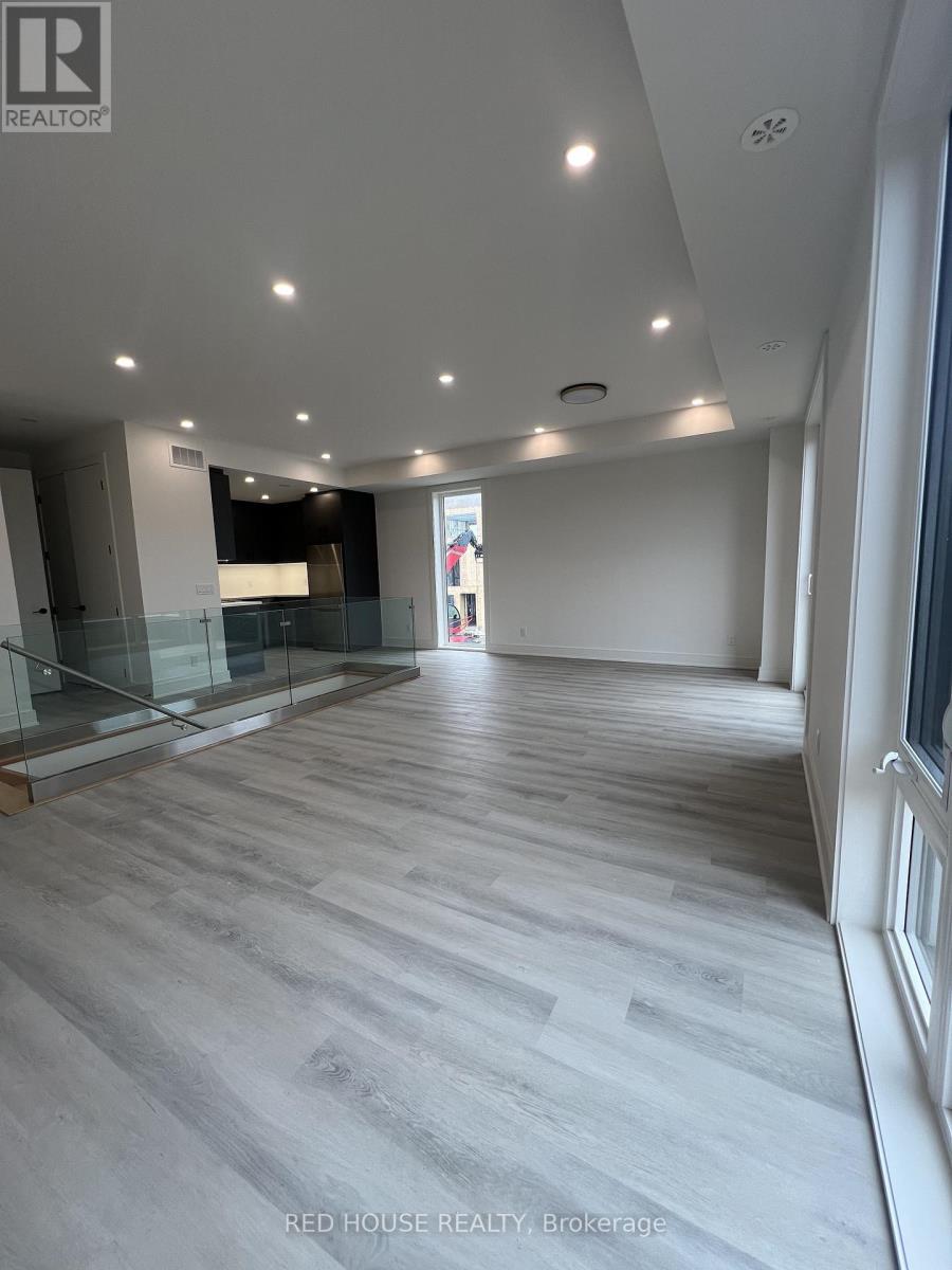176 Everett Common, St. Catharines, ON - Indoor Photo Showing Other Room