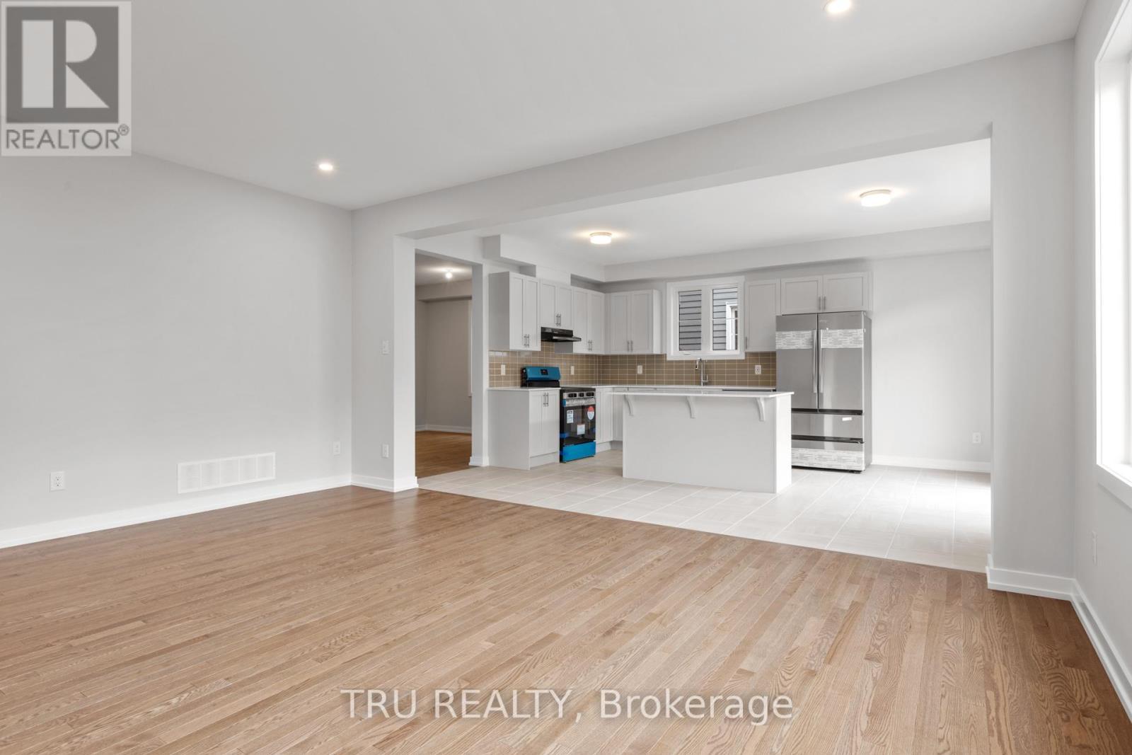 75 Hackamore Crescent, Ottawa, ON - Indoor