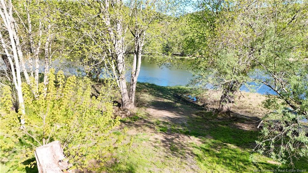55 Randall Dr, Hampton, NB