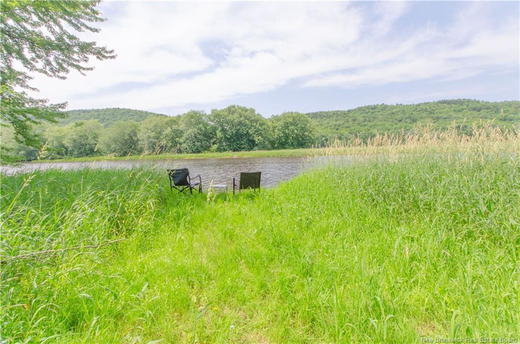 55 Randall Dr, Hampton, NB