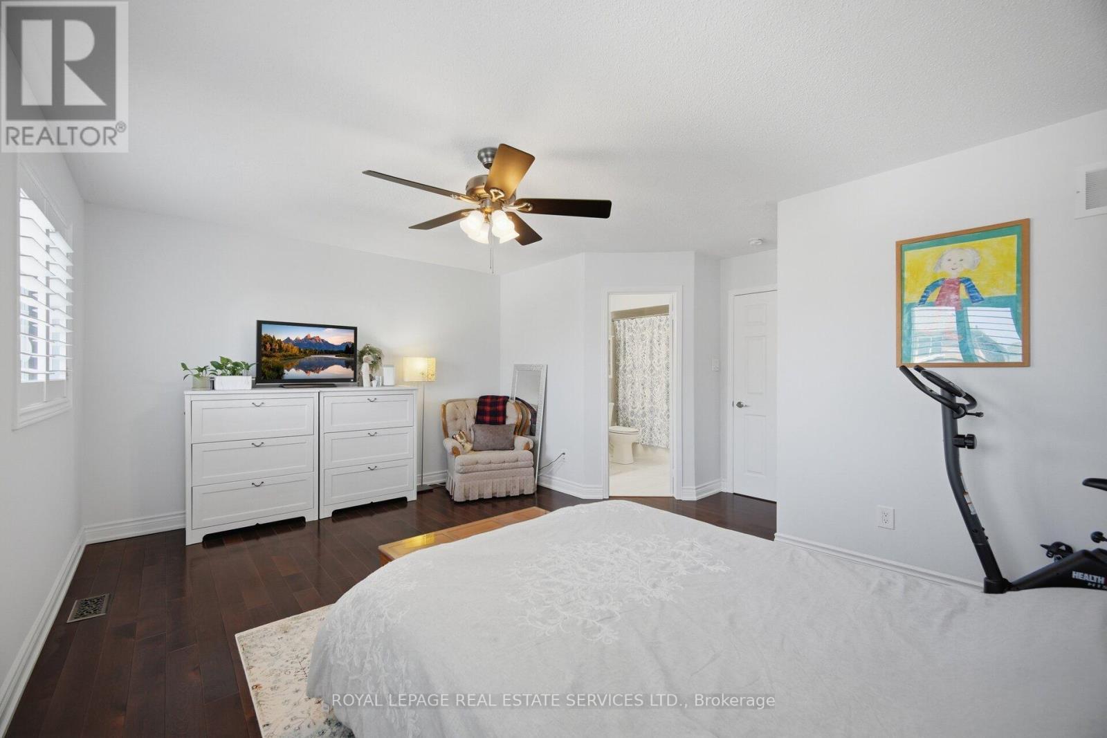 3749 Nightstar Drive, Mississauga, ON - Indoor Photo Showing Bedroom