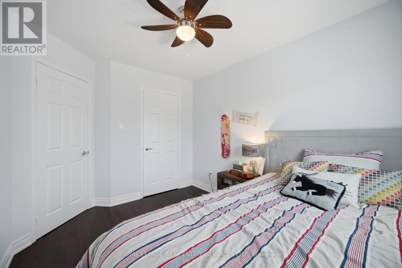 3749 Nightstar Drive, Mississauga, ON - Indoor Photo Showing Bedroom