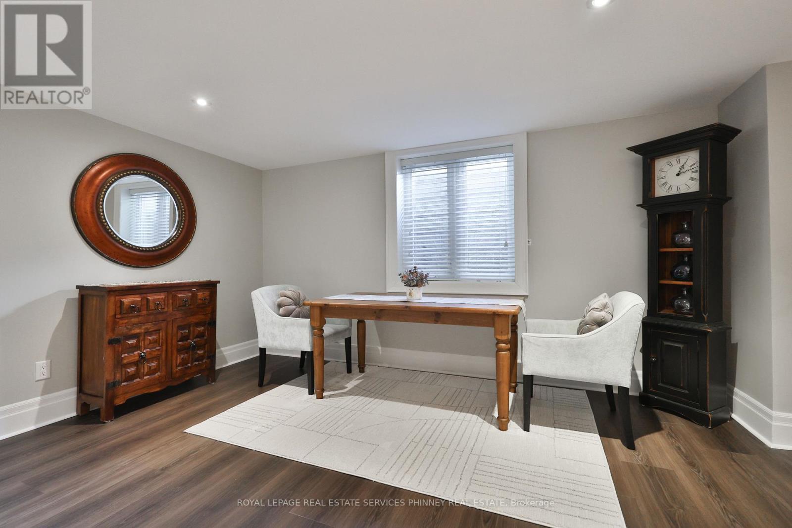 80 Oakes Drive, Mississauga, ON - Indoor Photo Showing Other Room
