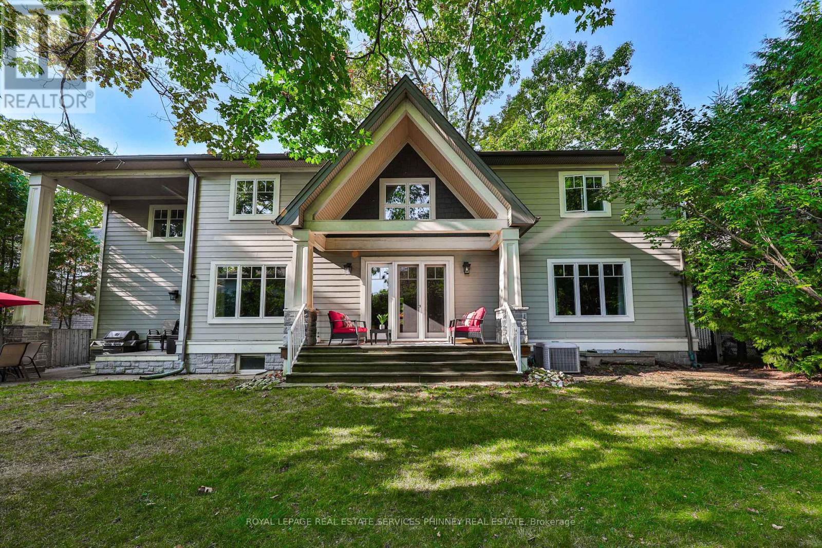 80 Oakes Drive, Mississauga, ON - Outdoor With Facade