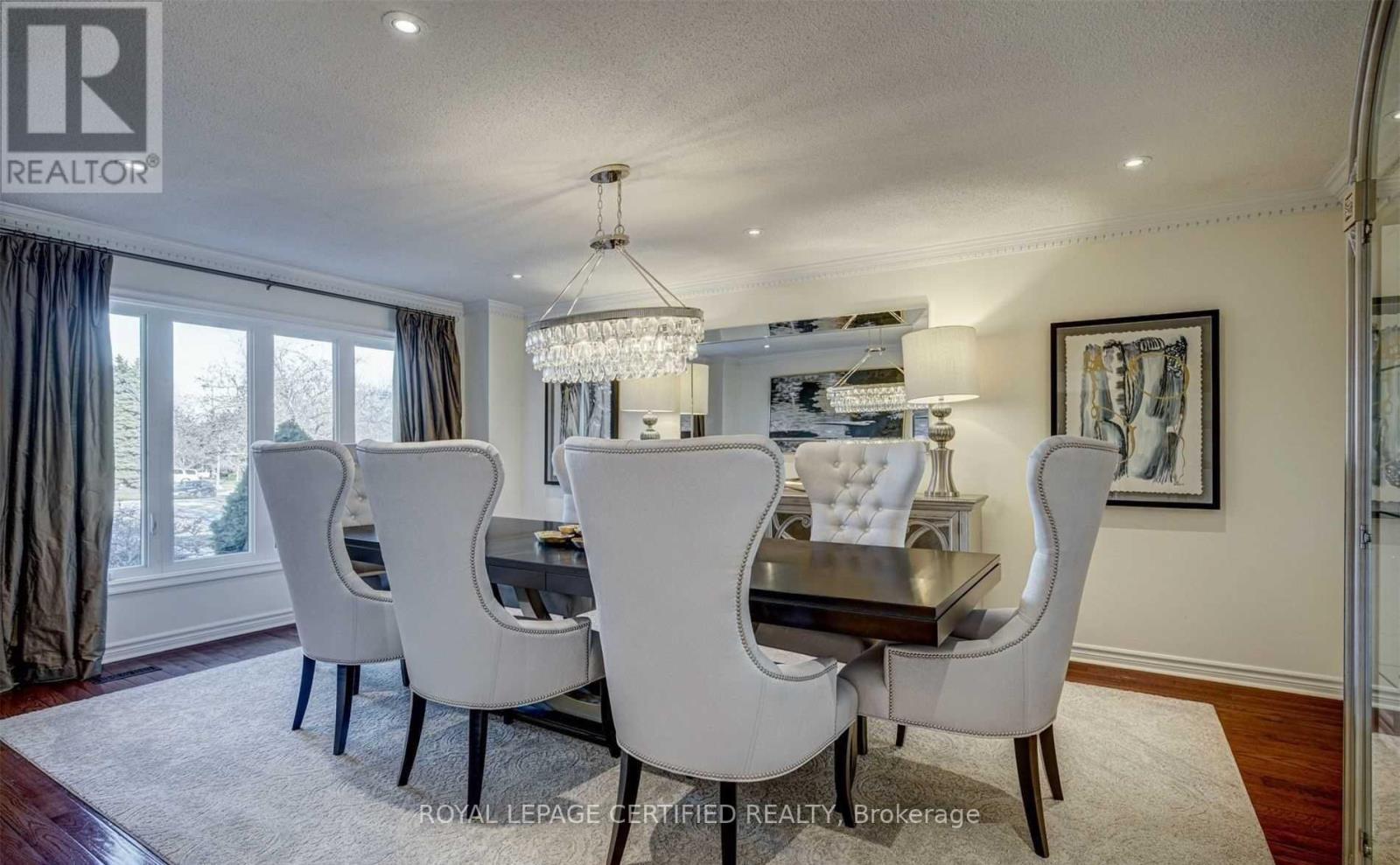 5128 Elderview Court, Mississauga, ON - Indoor Photo Showing Dining Room
