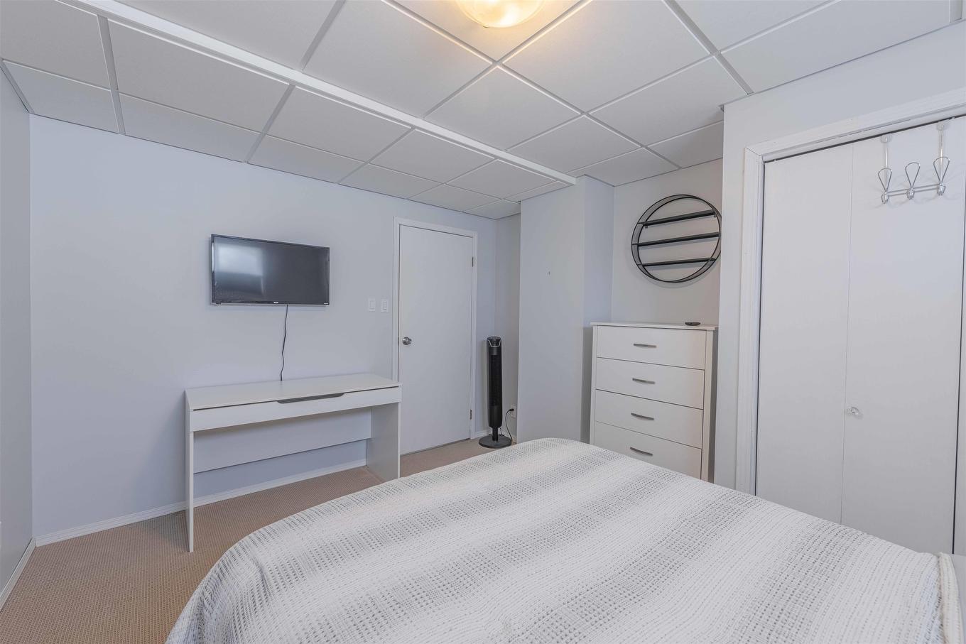 147 Nottingham Crescent, Thunder Bay, ON